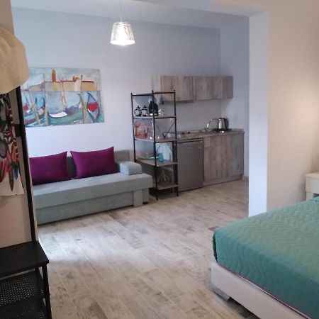 Sofis Studios Limenaria  Luaran gambar